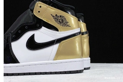 METALLIC AIR JORDAN 1 GOLD 0711